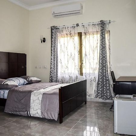 3A'S Guest House Akosombo Dış mekan fotoğraf
