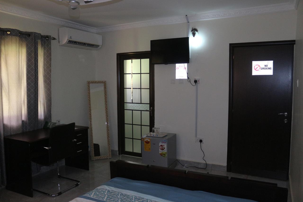 3A'S Guest House Akosombo Dış mekan fotoğraf
