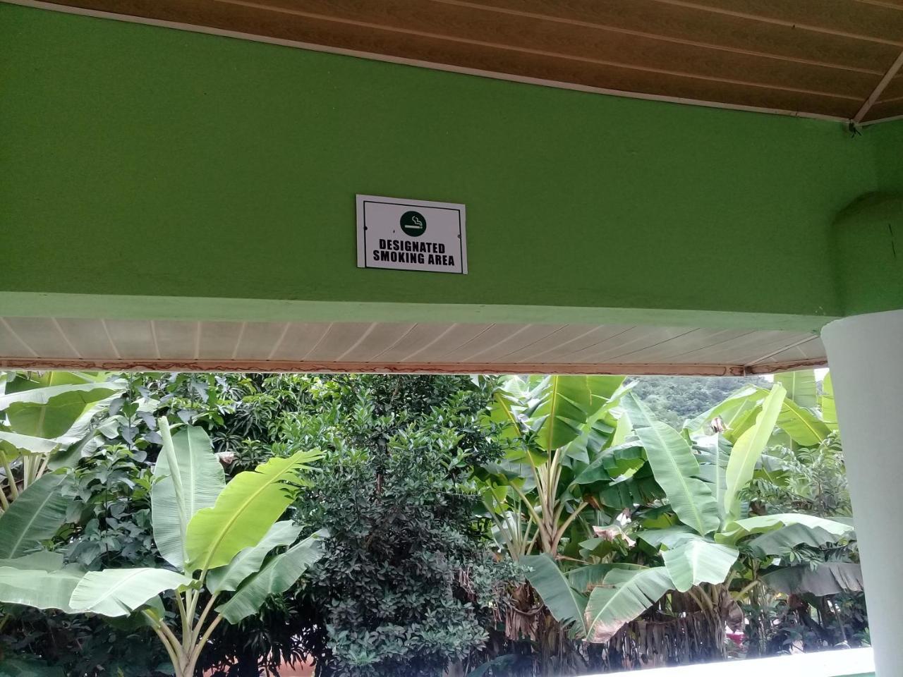 3A'S Guest House Akosombo Dış mekan fotoğraf