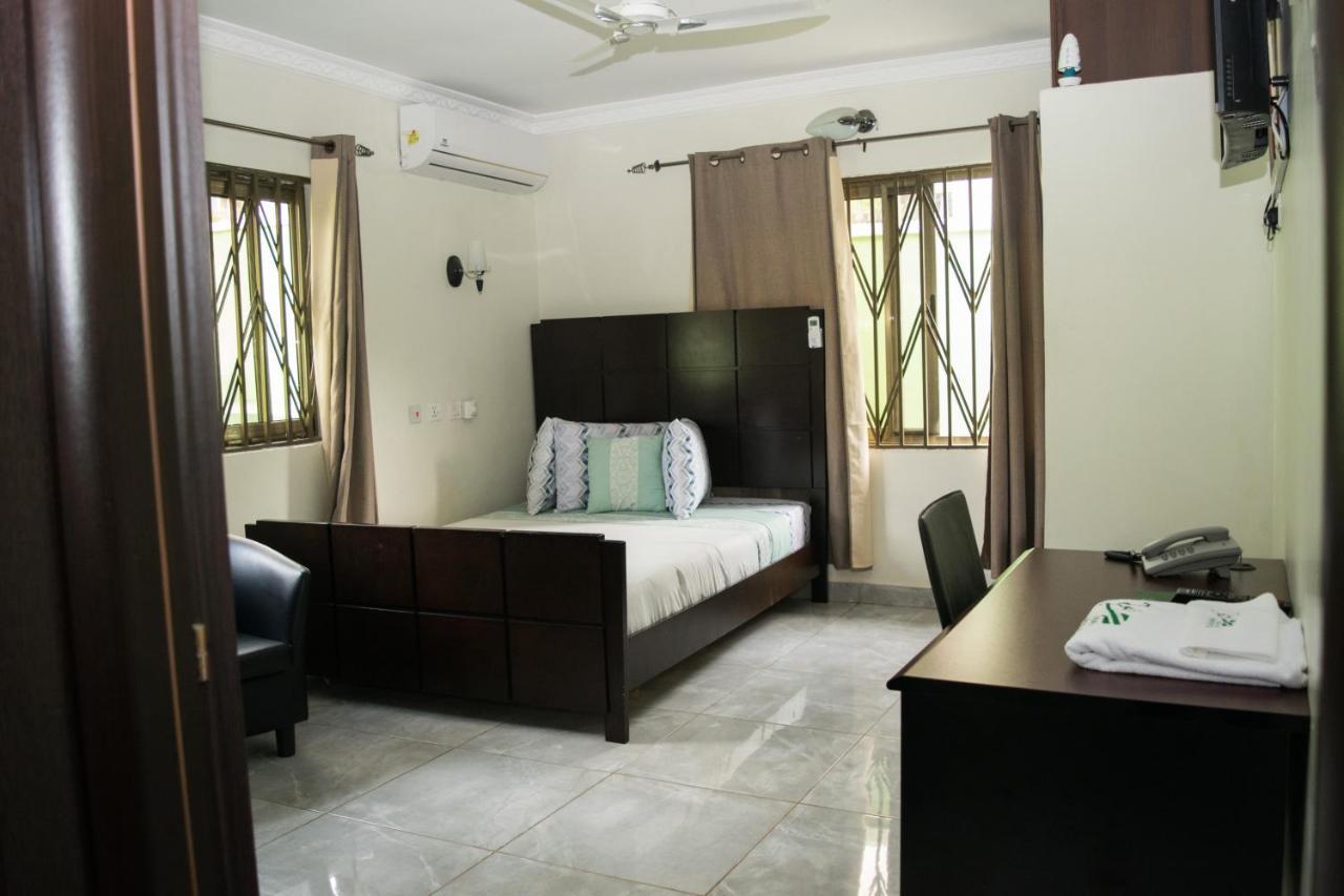 3A'S Guest House Akosombo Dış mekan fotoğraf