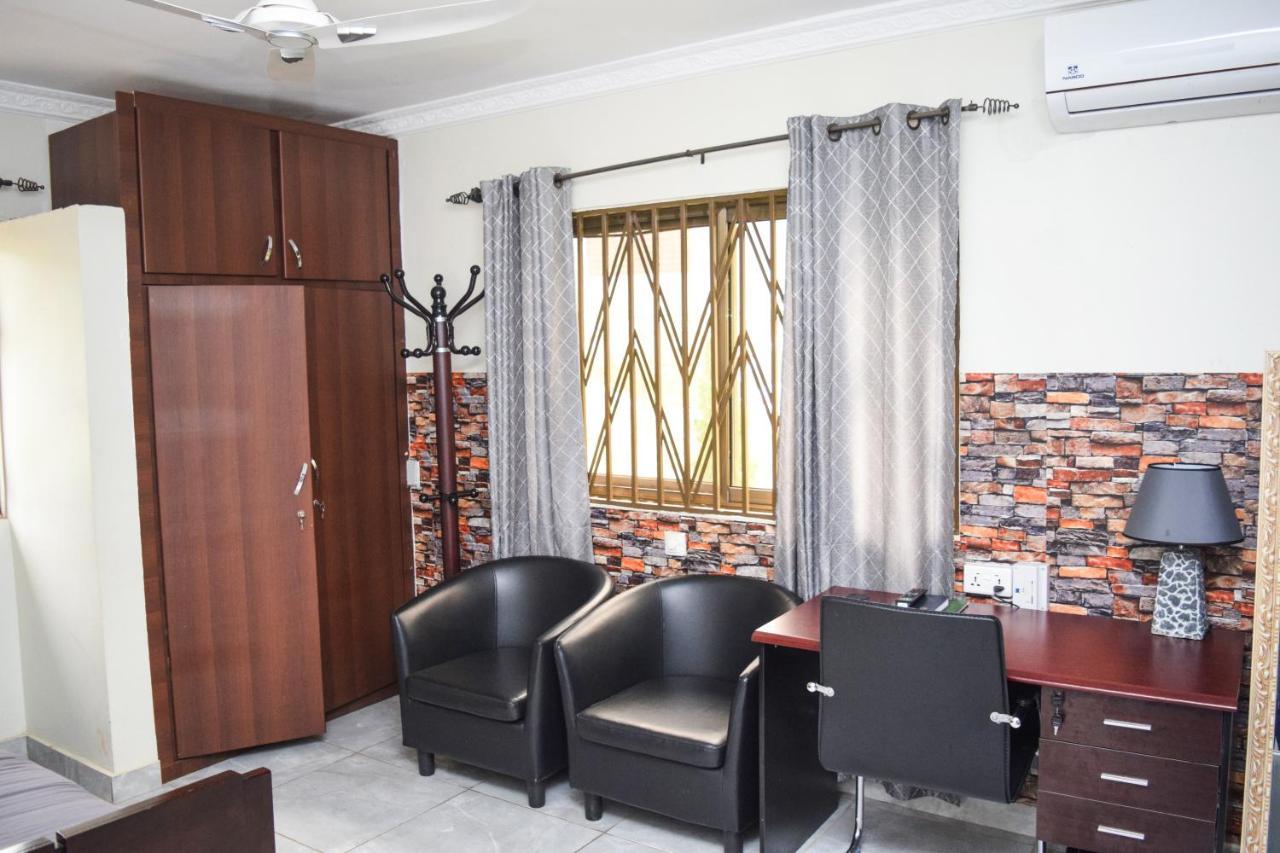 3A'S Guest House Akosombo Dış mekan fotoğraf