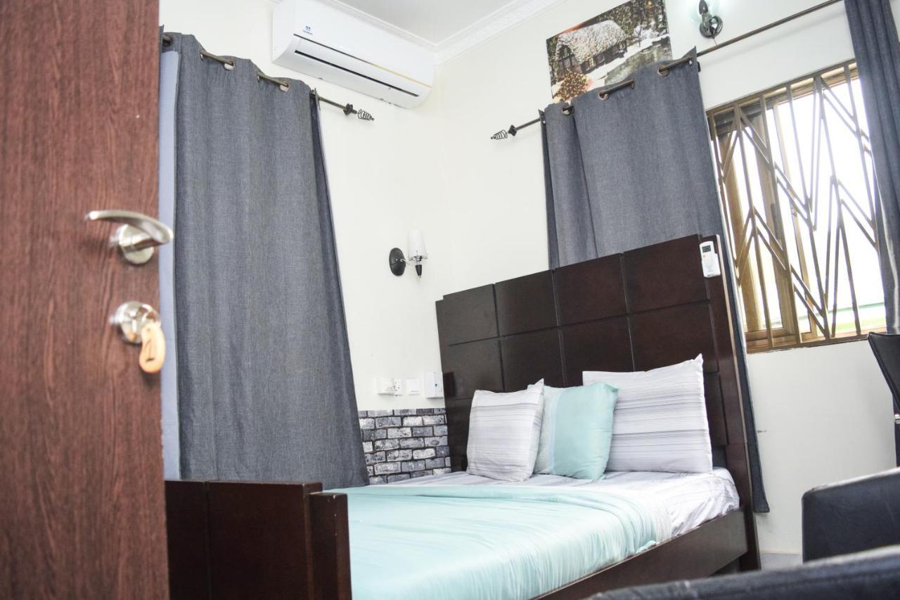 3A'S Guest House Akosombo Dış mekan fotoğraf